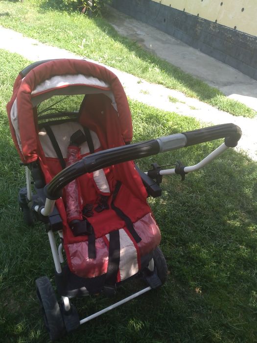 Коляска-трансформер.