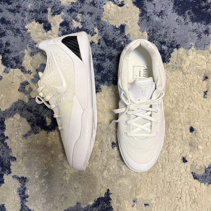 Adidași de baschet Nike Kobe 9 Elite Low “Halo”