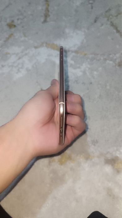 Iphone 8 puls  64 gb ideal telfon