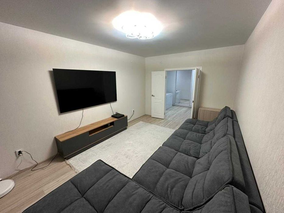 3х, 93м2 ДРАМ ТЕАТР 14/16 этаж 2023гп 2 балкона можно в ипотеку