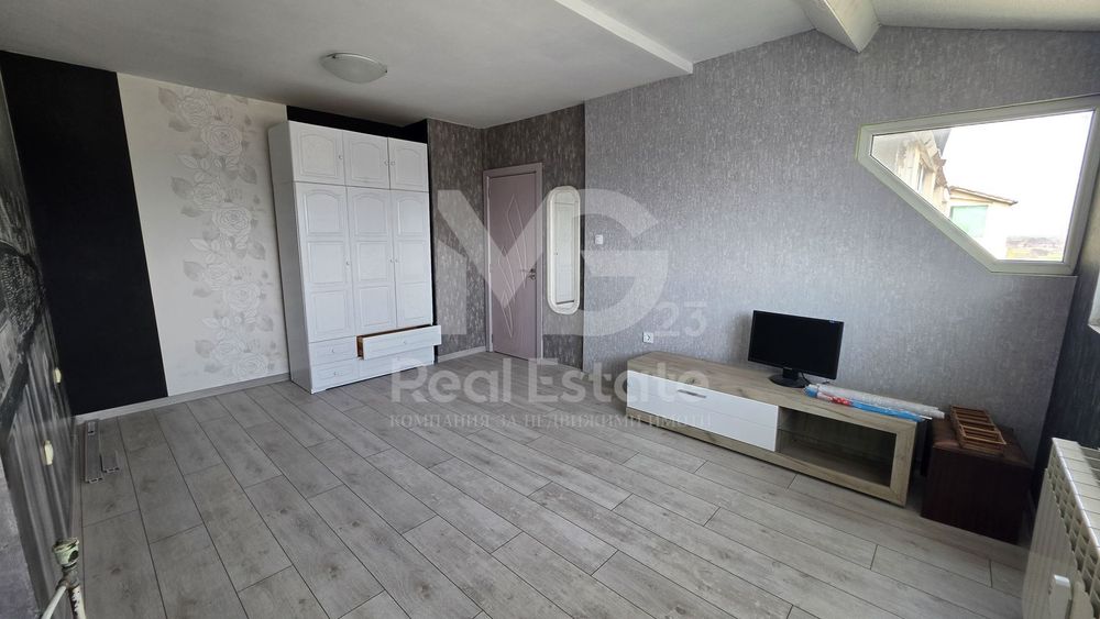 Дава се под наем Тристаен апартамент в Пловдив, Гагарин - 100 кв.м за 548.25 € - Снимка #5