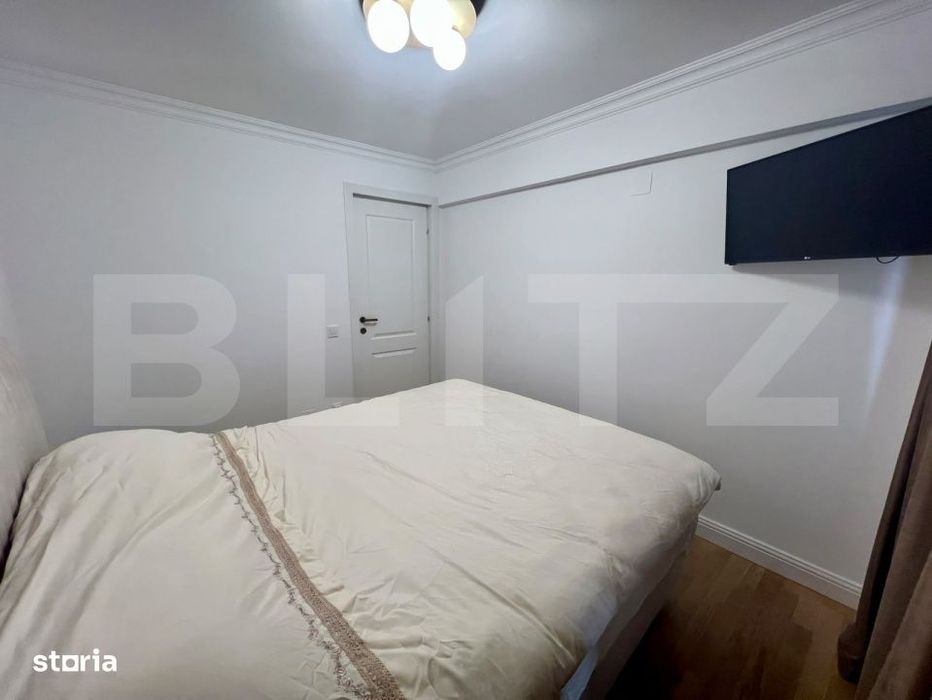 Apartament cu 3 camere, 55 mp, centrala si AC, zona Ultracentral