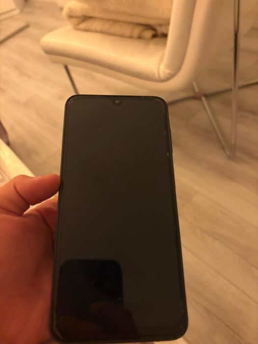 Vând telefon samsung galaxy a16