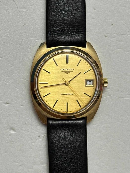 CEAS AUR 18K LONGINES - Cal. L633.1 - Gold Textured Dial - 1976 - 16g.