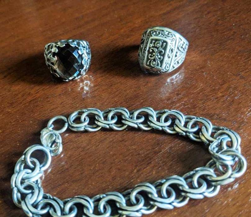 Серебряные кольца и цепь