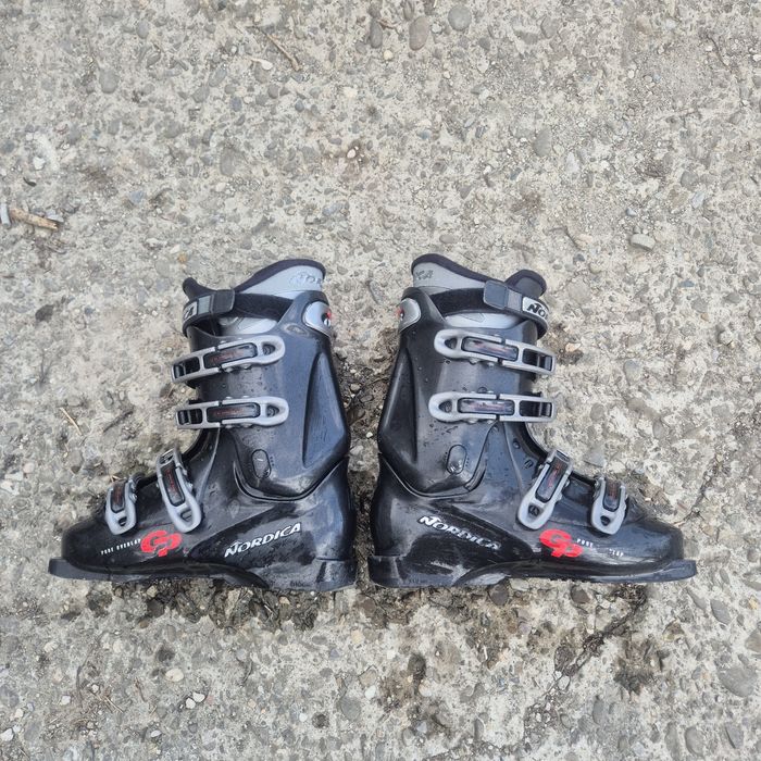 Clăpari Nordica 310 mm  - nr 42