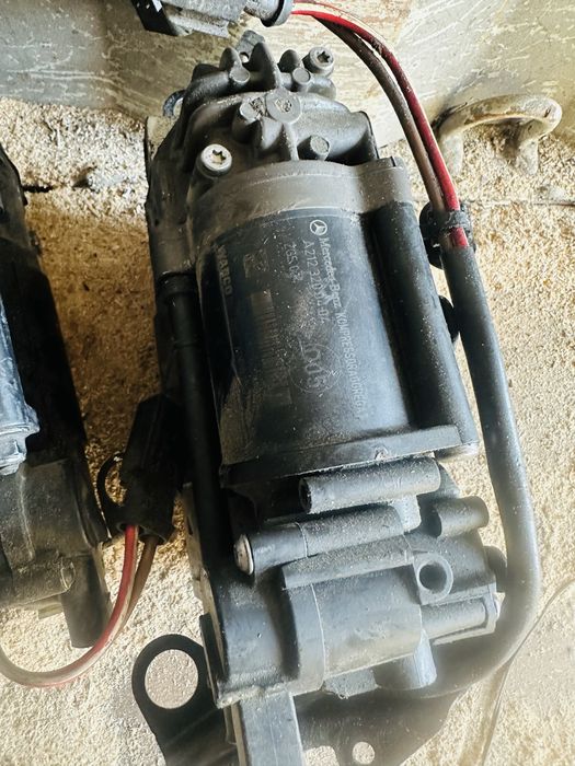 Компрессор пневмоподвески привозные авторазбор мерседесw220 w221w164