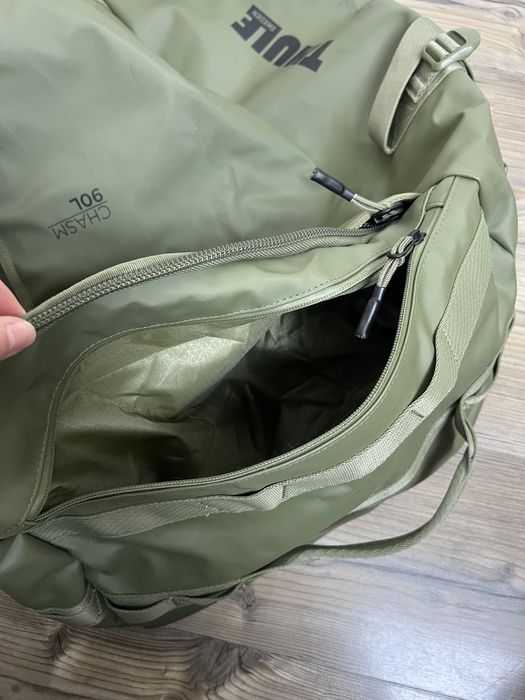 THULE chasm 90 duffle bag // Thule geantă