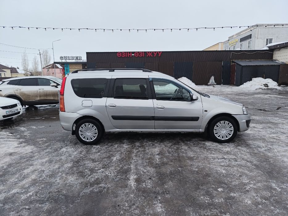 Продам Ларгус газ- бензин