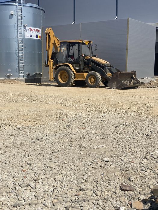 buldoexcavator de inchiriat