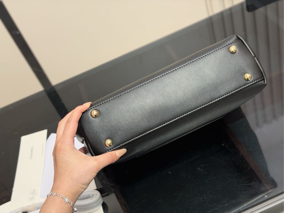 Geanta Chanel piele