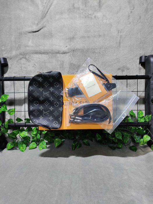 Geanta LOUlS VUlTTON duffle bag