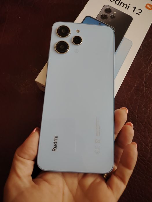 Redmi 12 с гаранция
