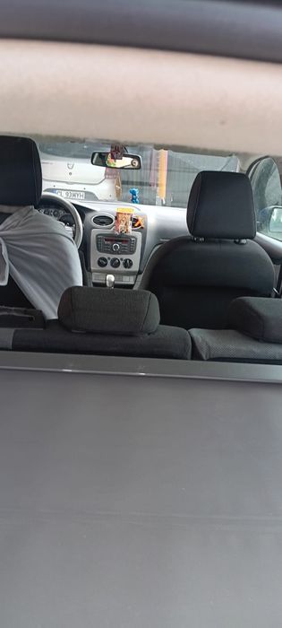 Ford Focus 2010 tel. 0770 641 518.