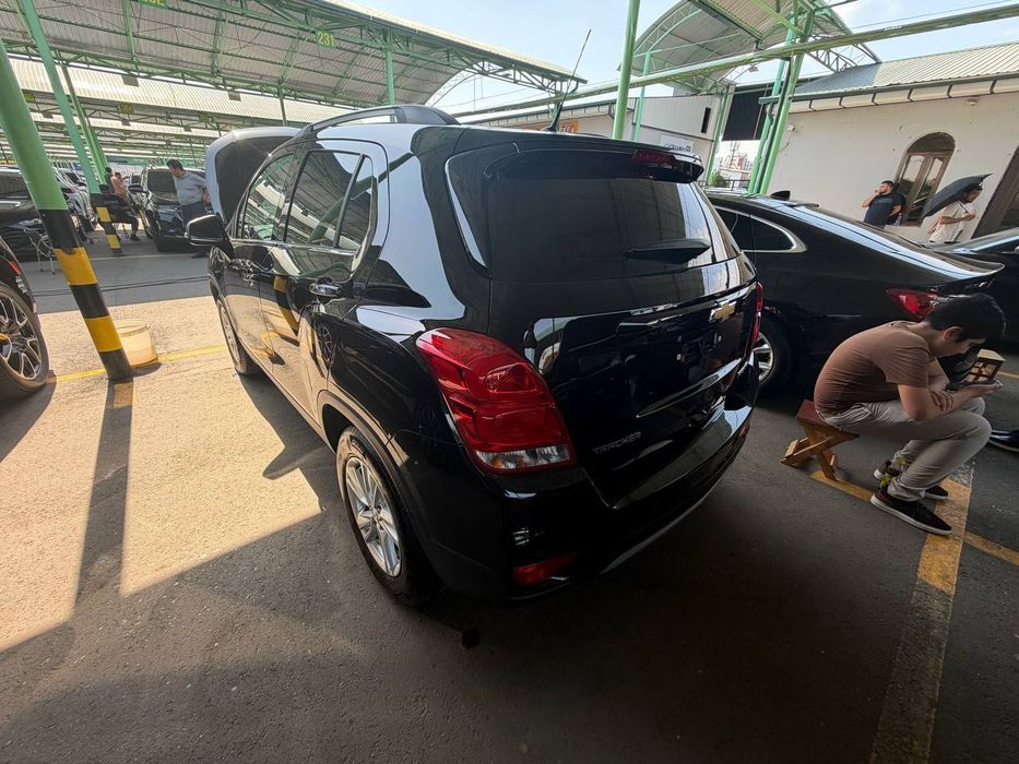 Chevrolet tracker 1