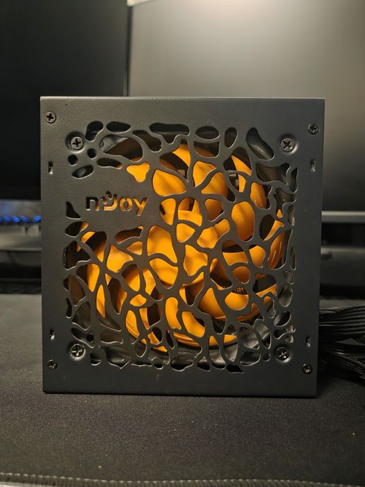 Sursa nJoy Astro 650W 80+ Bronze
