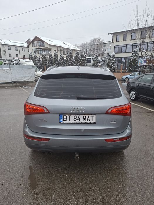 Audi Q5 2.0 tdi 170 cai, 4X4