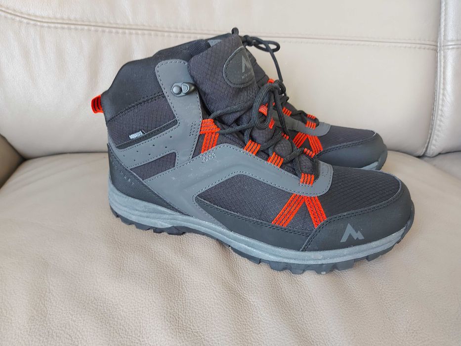 Нови туристически обувки McKinley, 42 номер