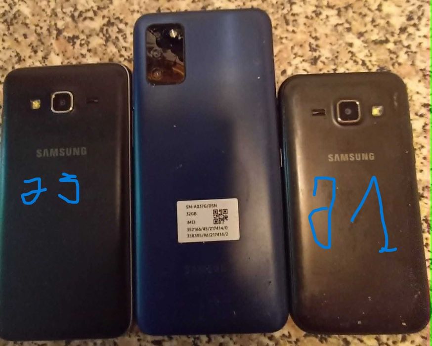 Smartphone Samsung Galaxy J1