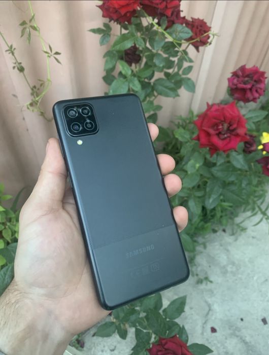 Продам телефон Samsung A 12