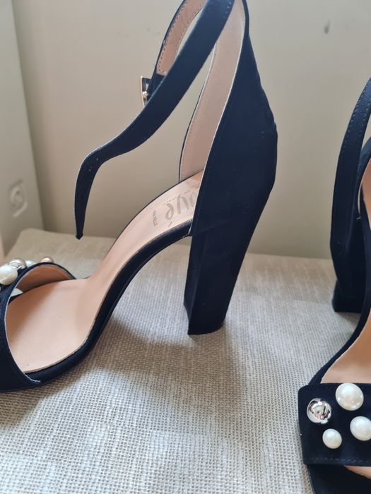 Sandale piele intoarsa