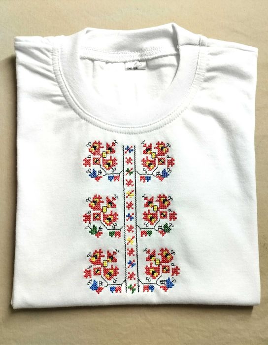 Детски Тениски с бродерия
