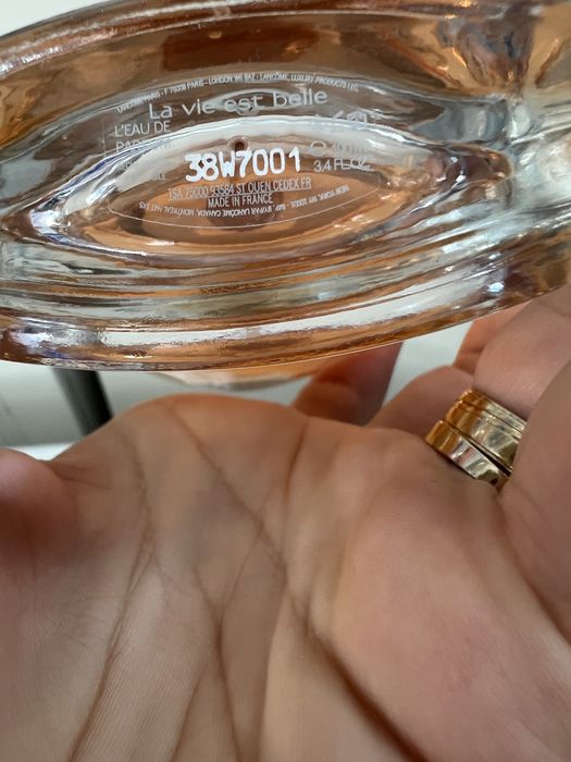 Parfum la vie este belle