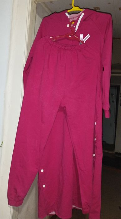 Спортивка удлинённая, как новая, размер 50