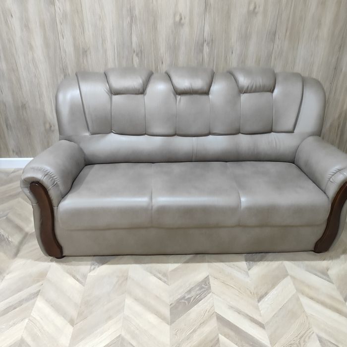 Изготовление мягкой мебели  рестоврация обивка и ремонт матрасы