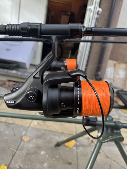 Шаранджийско оборудване плюс лодка, FOX