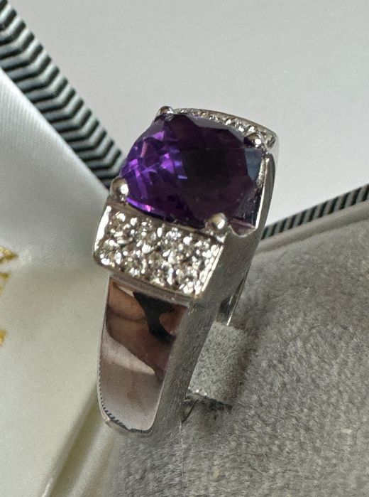 18К Италиански Златен Пръстен 12г; 4К Аметист и 0,32К Диаманти;