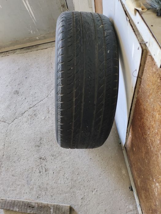 Продам летние шины.