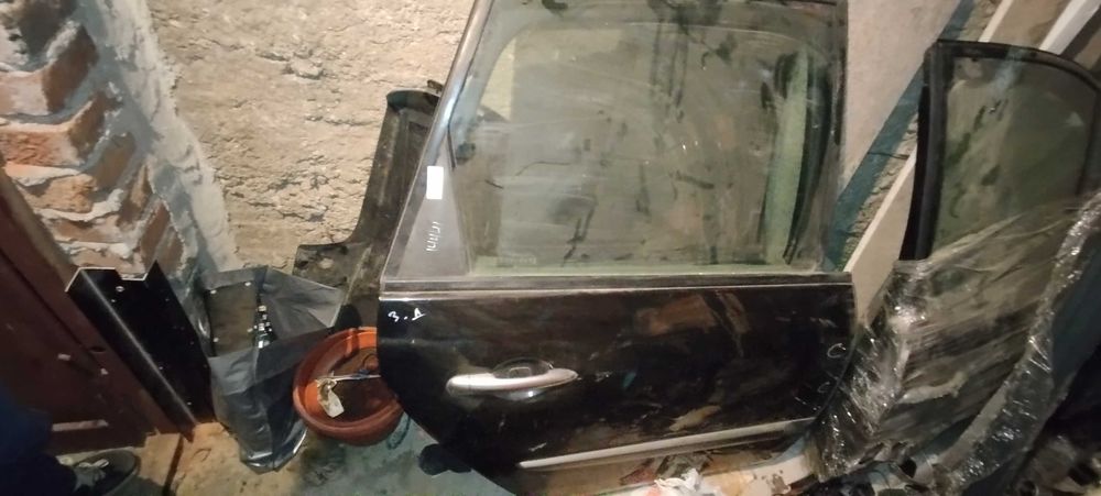 Renault Scenic 2 1.9 dci 120кс на части