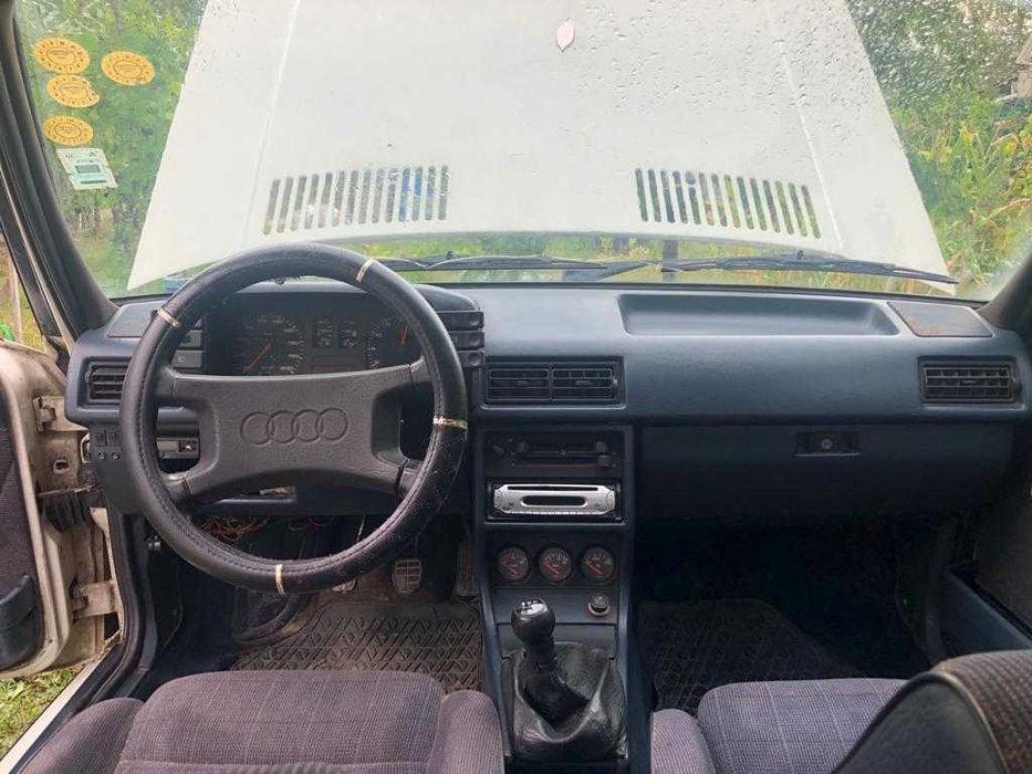 AUDI 80 1986 — imagine 2