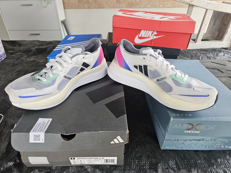 Pantofi sport pt alergat Adidas Adizero Boston 11  impecabili
