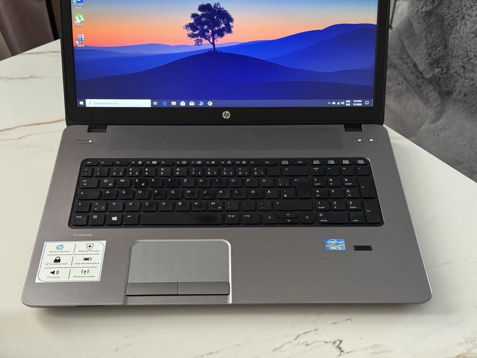 Laptop HP ProBook 470 17.6 inch / i5, 4gb ram, 500 HDD.