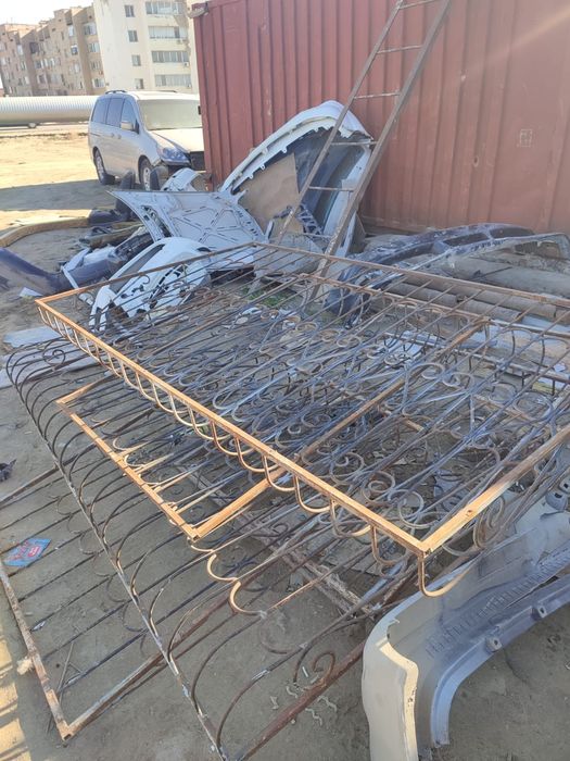 Решётки б/у продаётся