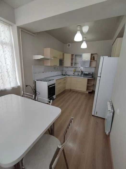 Сдаётся квартира 3/8/9 на ор-р Мирабадский Шох Мед Центр