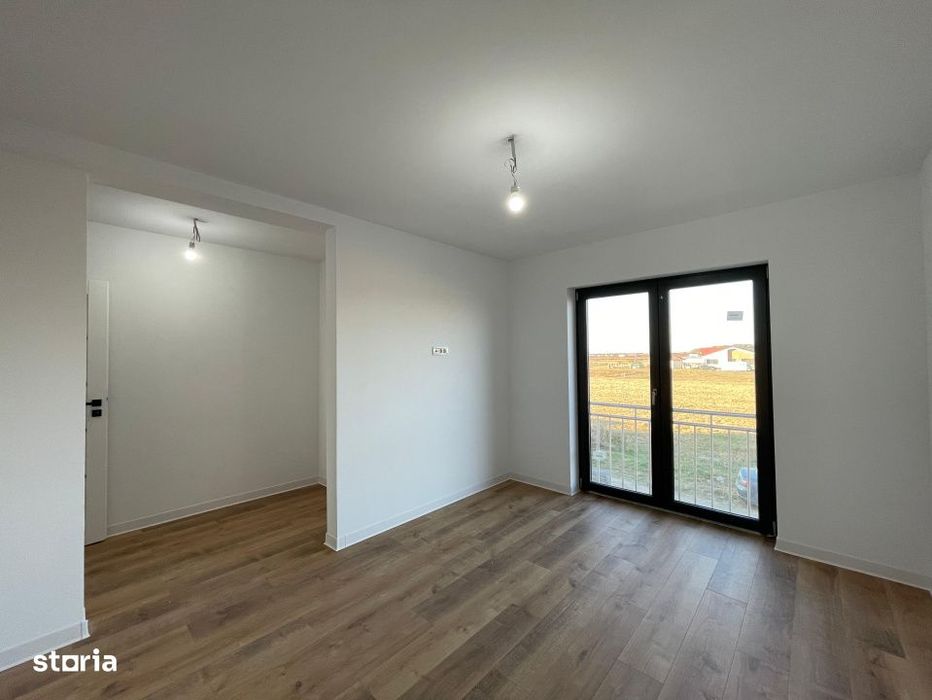 Duplex despartit prin camera tehnica  finisaje premium Mosnita