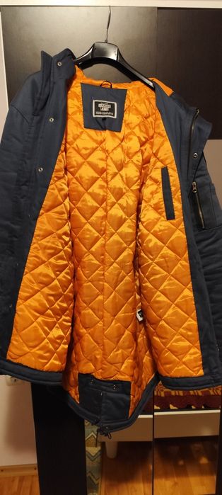 Geaca bărbați mărimea XL .