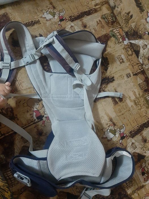 Эргорюкзак, кенгурятник