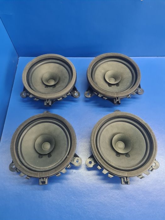 Set Boxe Volvo V50 S40