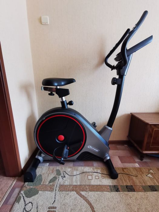 Велотренажер HYGGE.