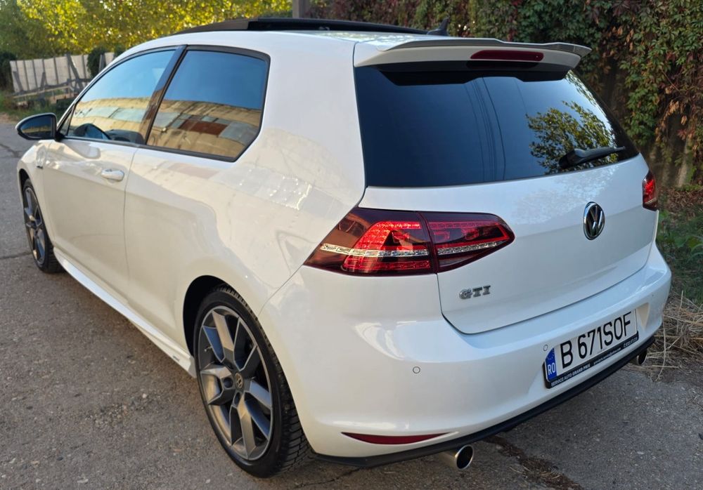 Vw Golf 7 , 2015 , 2.0 Tdi ,Automata - Pachet GTI  - Navigație
