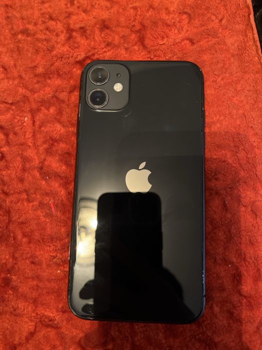 Iphone  11 телефон