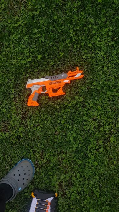 Pistoale Nerf utilizate