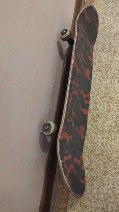 скейтборд спортивный