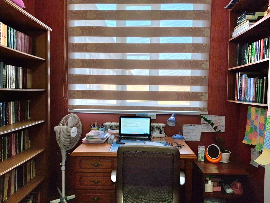 4 бөлмелі пәтер сатылады қаланың орталық бөлігінде.