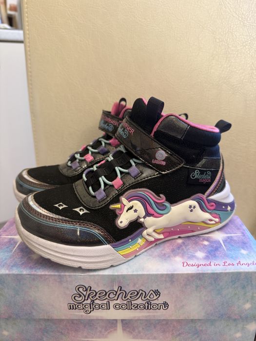 Детски светещи маратонки с еднорог Skechers, номер 31