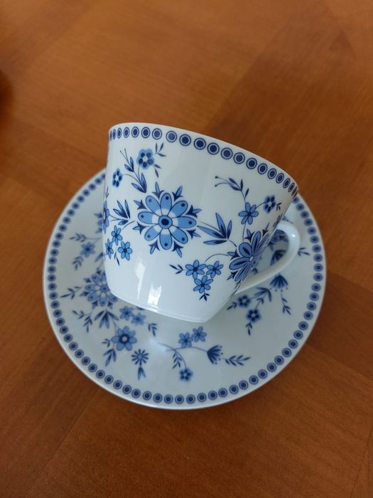 Servici de cafea